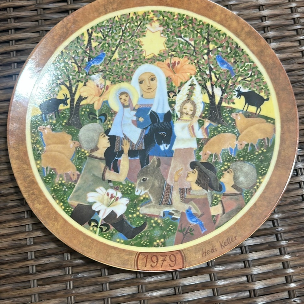 Heidi Keller Christmas Plate, The Adoration / Die Anbetung, Koenigzelt Porcelain